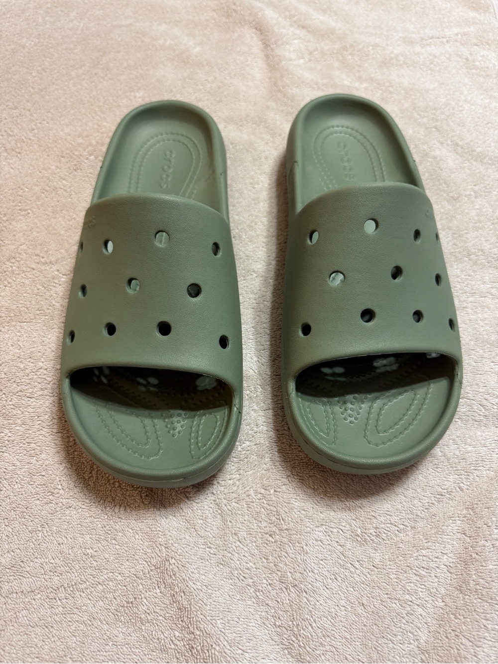 CROCS Mens Olive Green Slides